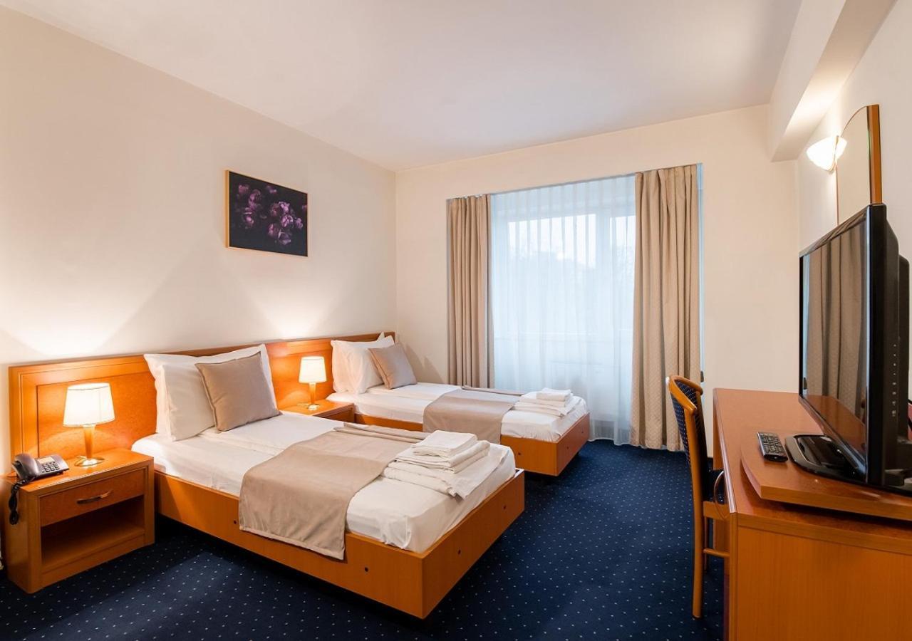 Hotel Excelsior Timisoara Exterior foto